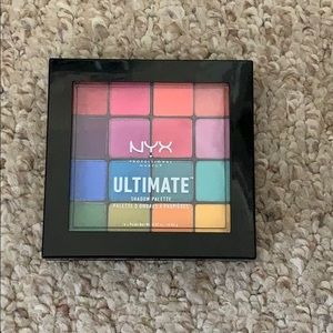 NYX Ultimate Shadow Palette